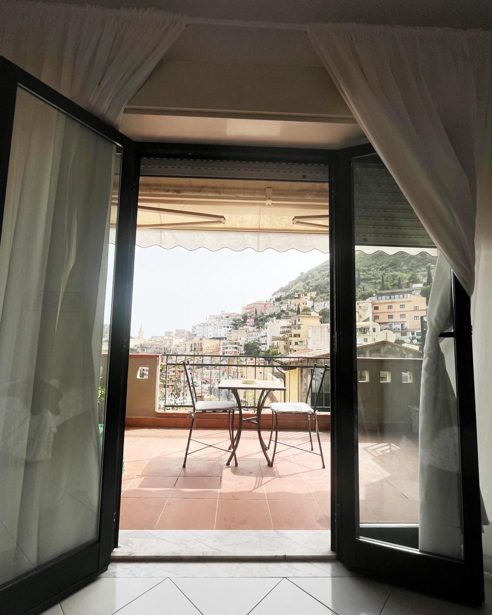 Suite Gardenia Taormina Buitenkant foto